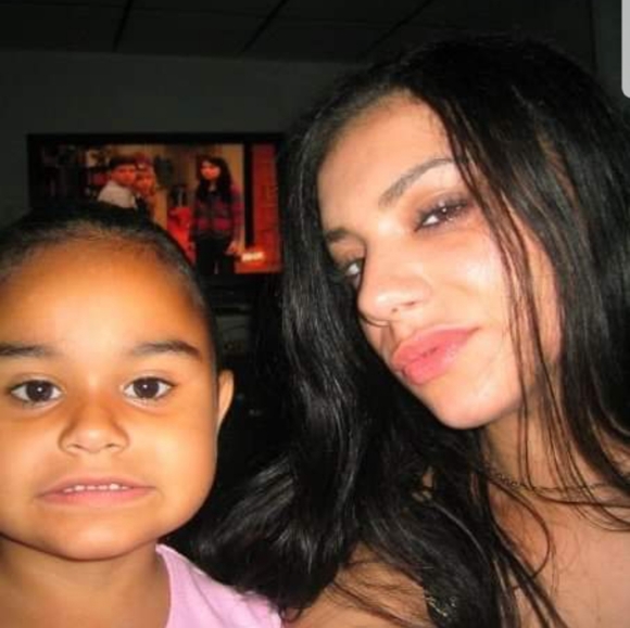 Meet your Posher, Jenna - Picture 6 of 6